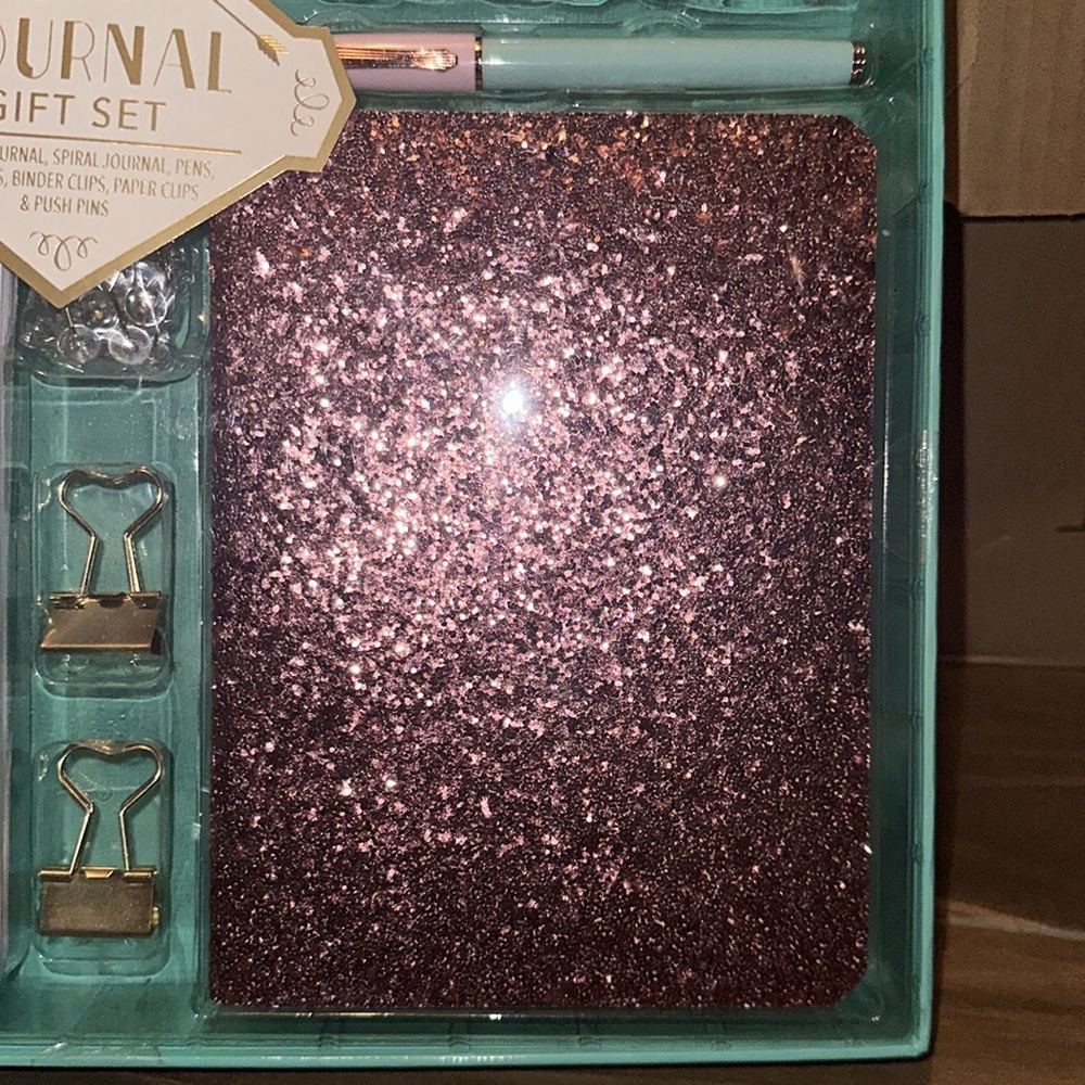 Journal gift set - Picture 3 of 7